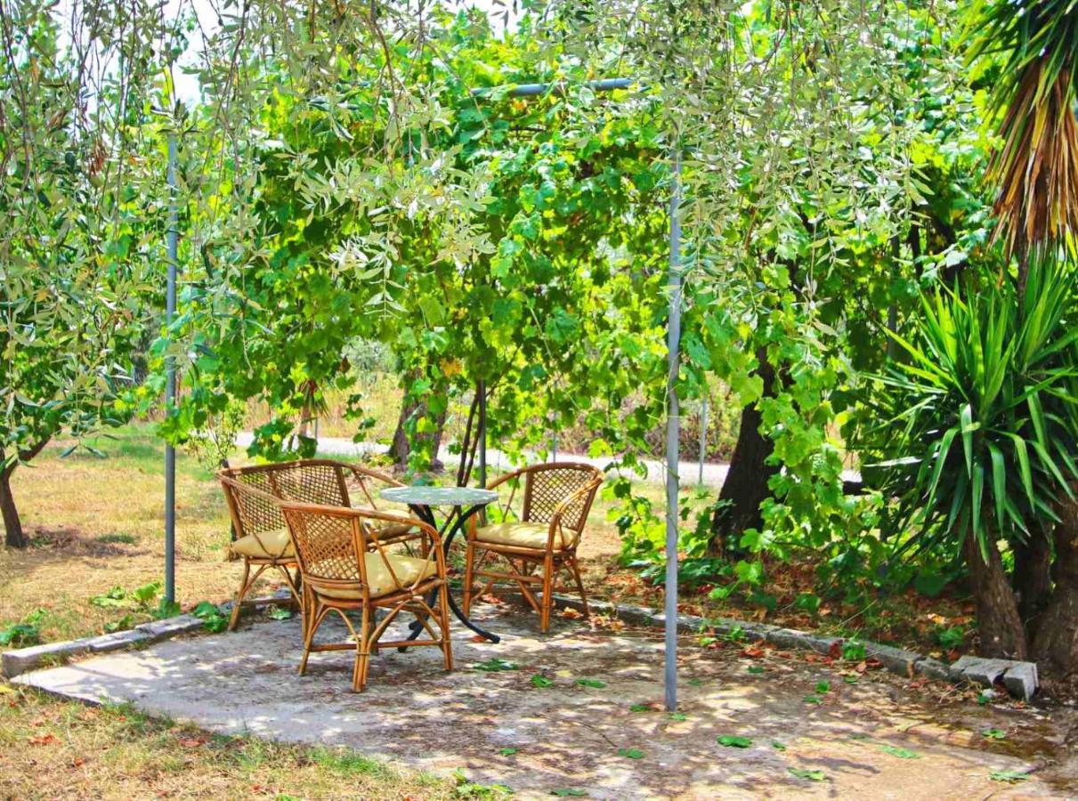 Apartamento Panos House Koinira Exterior foto