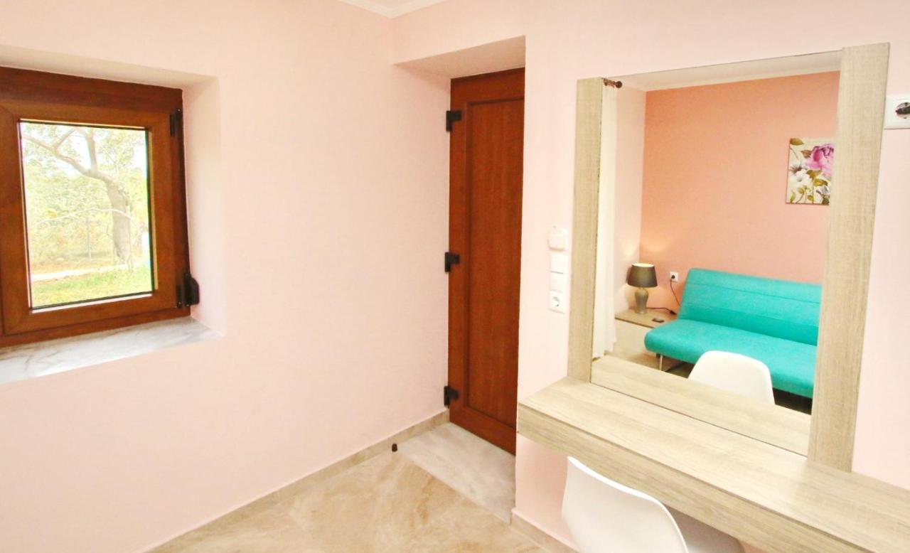 Apartamento Panos House Koinira Exterior foto